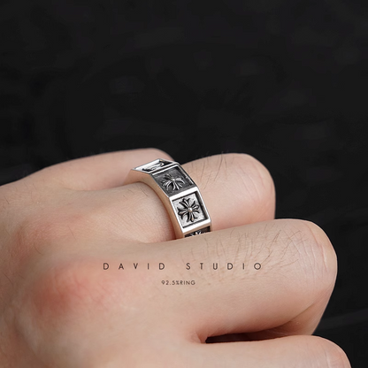 Chrome hearts Cut Out CH Plus Ring