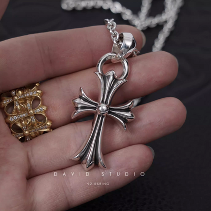 Chrome Hearts Small Cross Pendant With Bail – Roll Chain