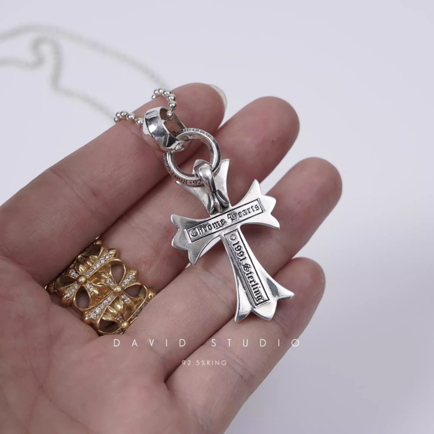 Chrome Hearts Small Cross Pendant With Bail – Ball Chain