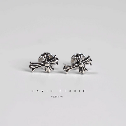 Chrome Hearts Cross Earrings – Classic