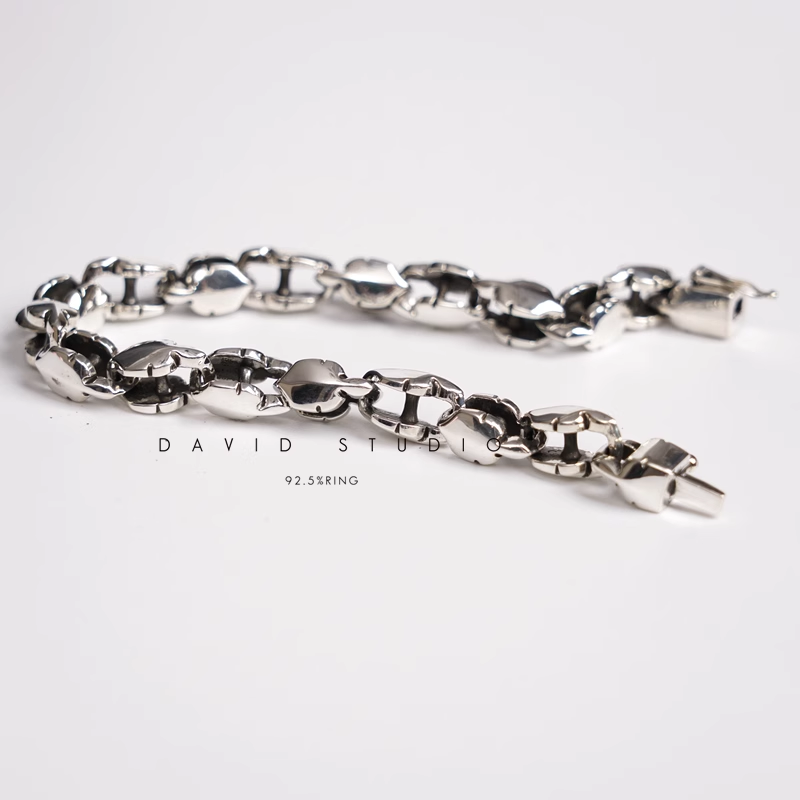 Chrome Hearts Fleur Tail Pattern Bracelet