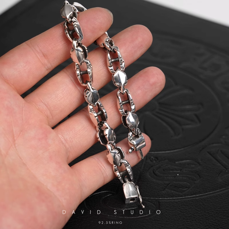 Chrome Hearts Fleur Tail Pattern Bracelet