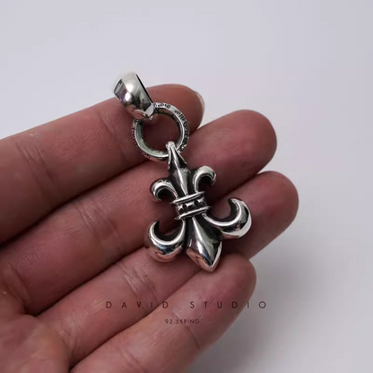 Chrome Hearts BS Fleur Pendant With Bail