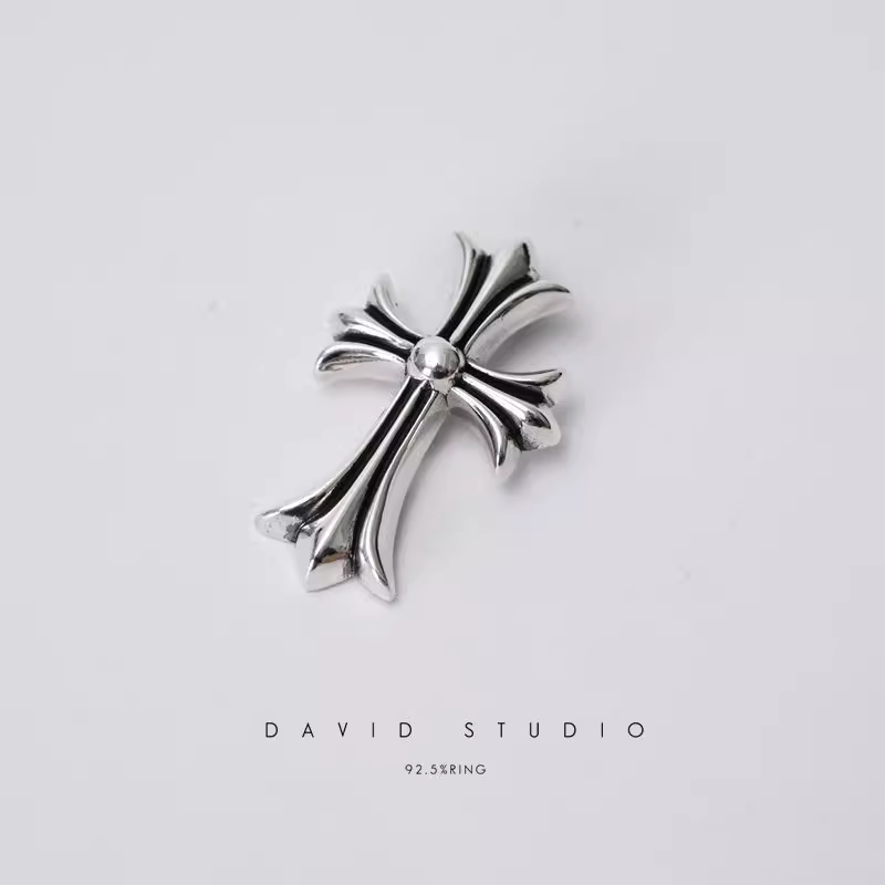 Chrome Hearts Small Cross Pendant