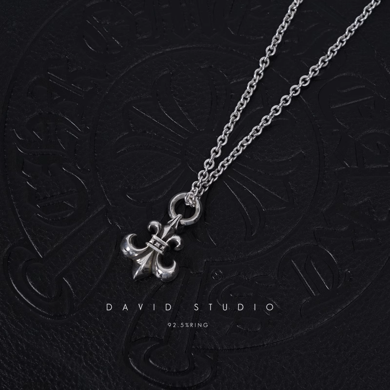 Chrome Hearts BS Fleur Charm – Roll Chain