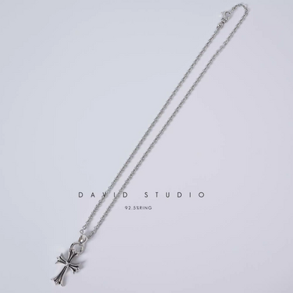 Chrome Hearts Small Cross Pendant With Bail – Roll Chain