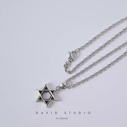 Chrome Hearts Small Star OF David Pendant – Roll Chain