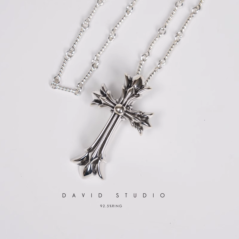 Chrome Hearts Small Double Cross Pendant – Twist Chain