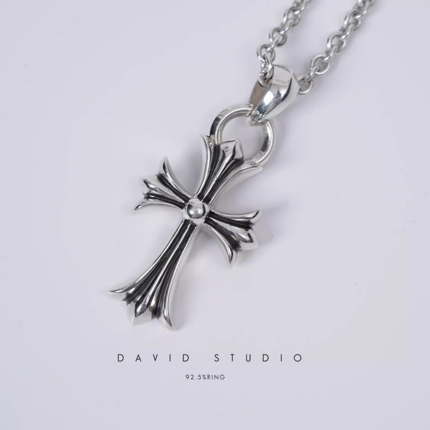 Chrome Hearts Small Cross Pendant With Bail – Roll Chain