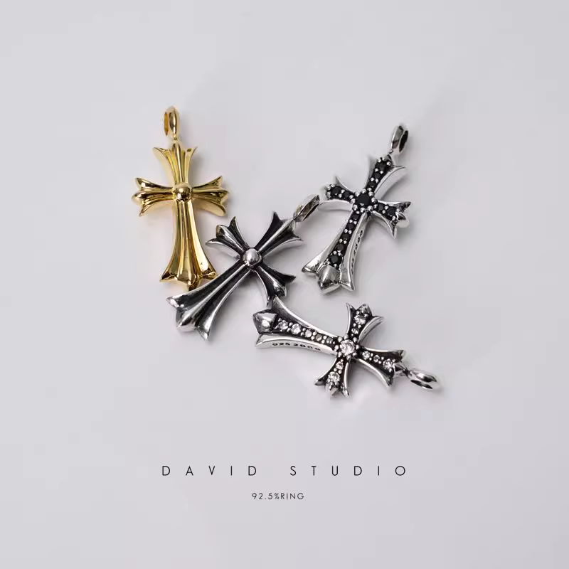 Chrome Hearts Small Cross Charm With Diamonds