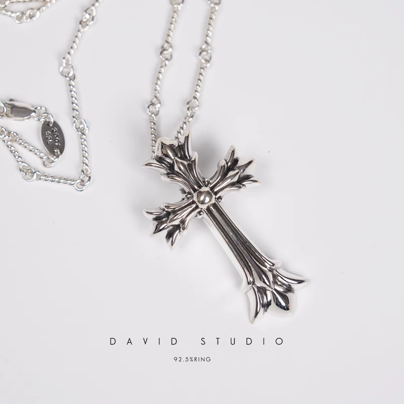 Chrome Hearts Small Double Cross Pendant – Twist Chain