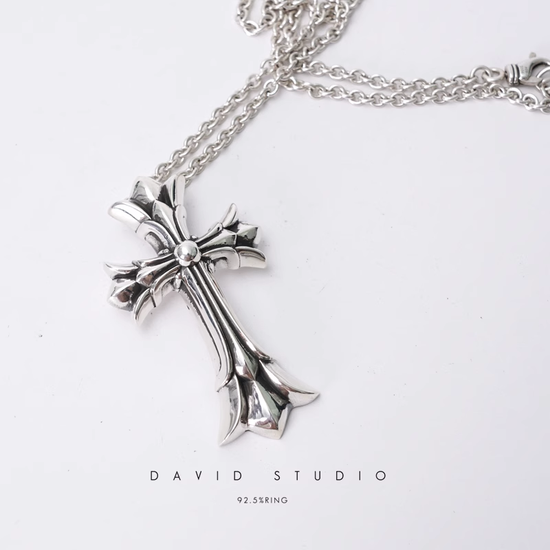 Chrome Hearts Large Double Cross Pendant – Roll Chain