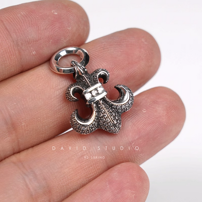 Chrome Hearts BS Fleur Charm With Diamond