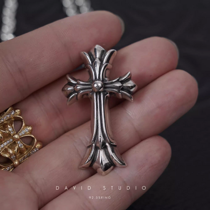 Chrome Hearts Small Double Cross Pendant – Roll Chain