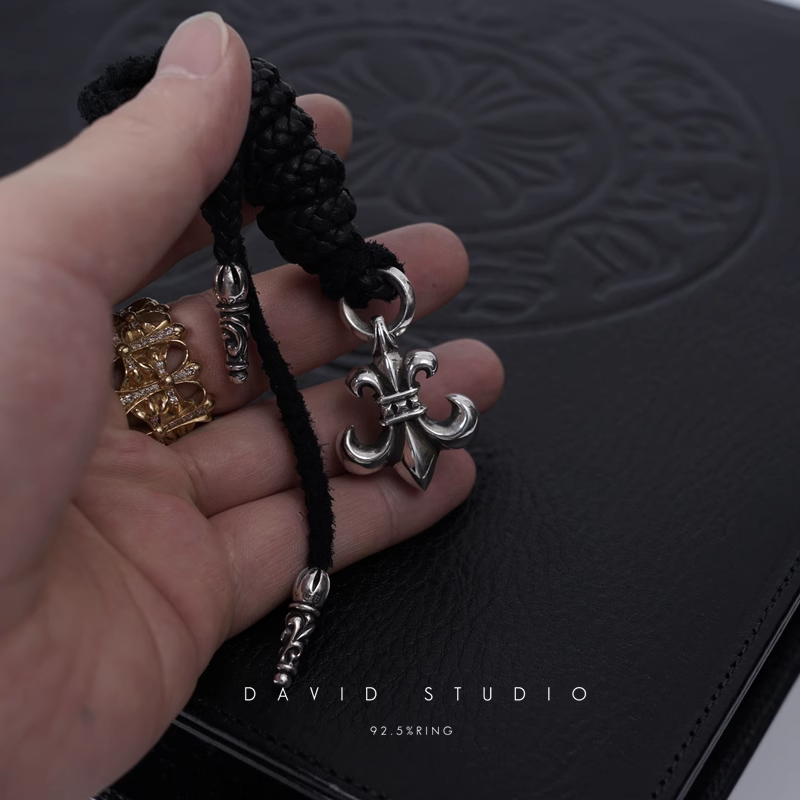 Chrome Hearts BS Fleur Charm – Leather