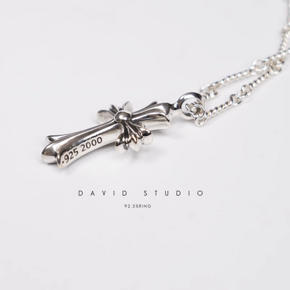 Chrome Hearts Small Cross Charm – Twist Chain