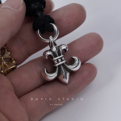 Chrome Hearts BS Fleur Charm – Leather