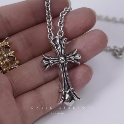 Chrome Hearts Small Double Cross Pendant – Roll Chain